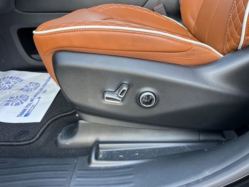 New 2026 Chrysler Pacifica Pinnacle image 67