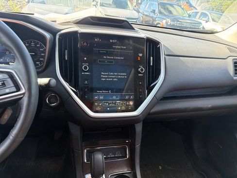 Used 2025 Subaru Ascent Touring AWD/4WD image 18