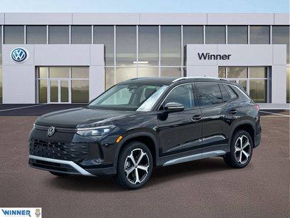 New 2025 Volkswagen Tiguan SE