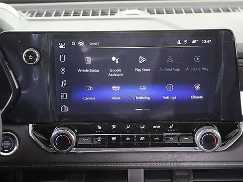 New 2025 Chevrolet Colorado LT w/ LT Convenience Package image 10