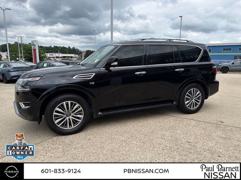Used 2022 Nissan Armada SL RWD image 2