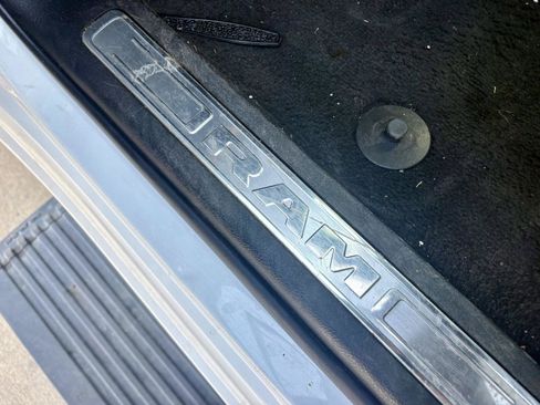 Used 2023 RAM 1500 Limited AWD/4WD image 16