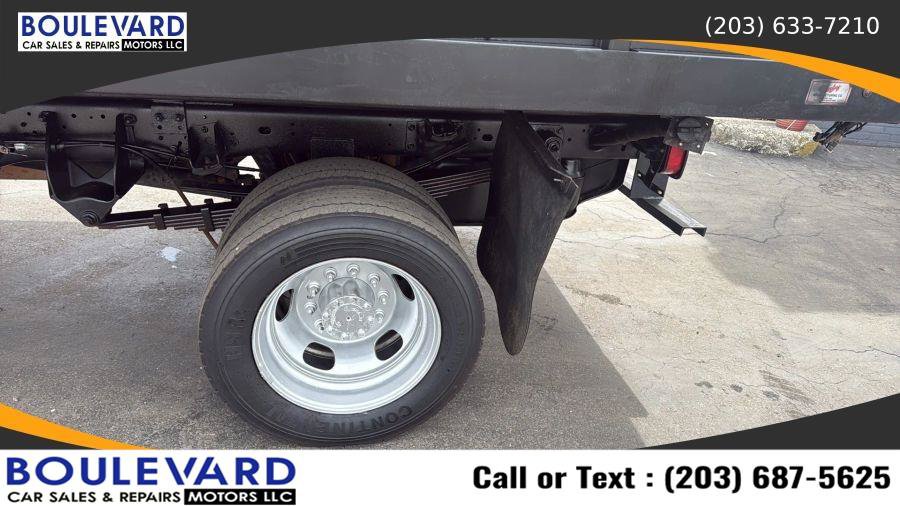 Used 2018 RAM 5500 Tradesman w/ Payload Upgrade Package AWD/4WD image 10