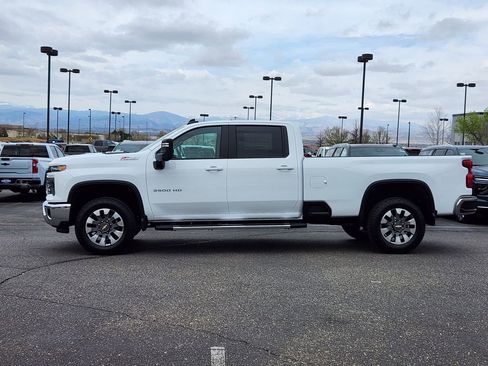New 2026 Chevrolet Silverado 3500 LT w/ All Star Edition AWD/4WD image 2