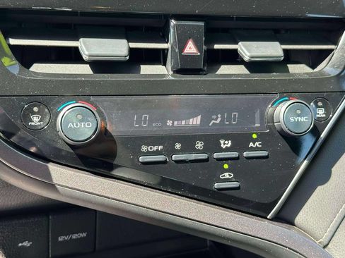 Used 2024 Toyota Camry LE FWD image 26