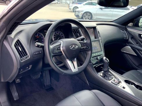Used 2018 INFINITI Q60 3.0t Luxe w/ Sensory Package 3.0T Luxe image 15