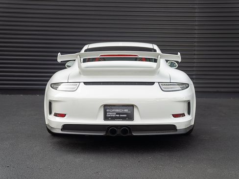 Certified 2015 Porsche 911 GT3 RWD image 25