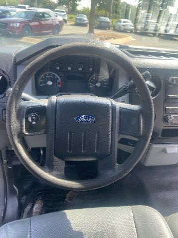 Used 2015 Ford F250 XL RWD image 16