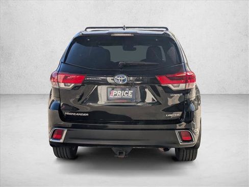 Used 2019 Toyota Highlander Limited image 6