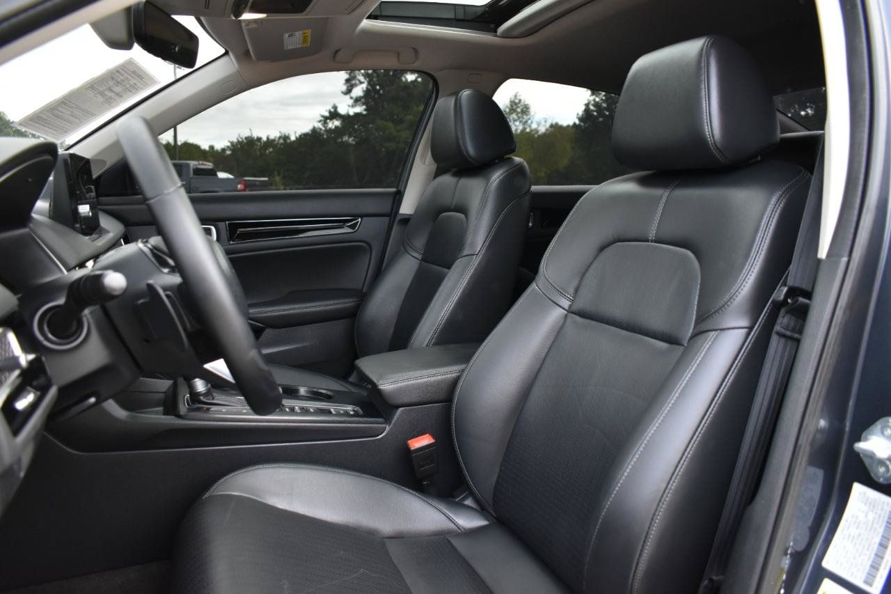 Used 2024 Honda Civic Touring image 25
