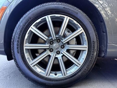 Used 2019 Audi Q7 3.0T Premium Plus w/ Premium Plus Package image 37