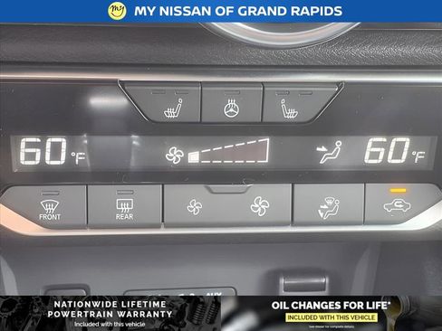 New 2025 Nissan Sentra SV w/ All-Weather Package image 24