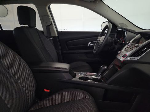 Used 2017 GMC Terrain SLE FWD image 21