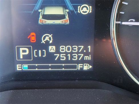 Used 2021 Subaru Crosstrek 2.5i Sport w/ Moonroof Package image 17