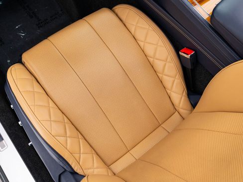 Used 2021 Bentley Continental GT AWD/4WD image 27