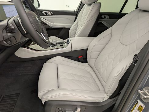New 2026 BMW X5 sDrive40i w/ Premium Package RWD image 5