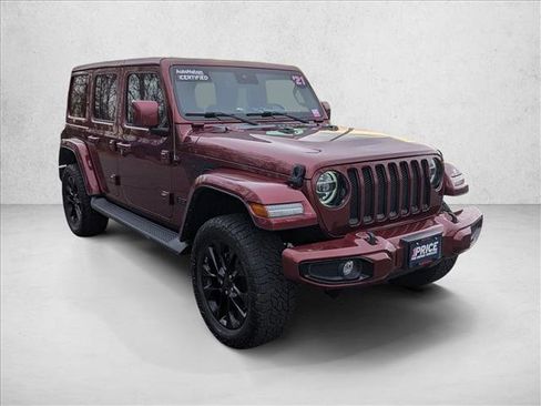 Used 2021 Jeep Wrangler Unlimited Sahara image 3