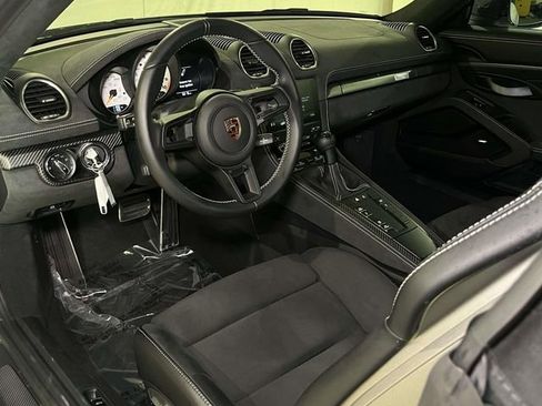 Certified 2025 Porsche 718 Boxster Spyder RS RWD image 16
