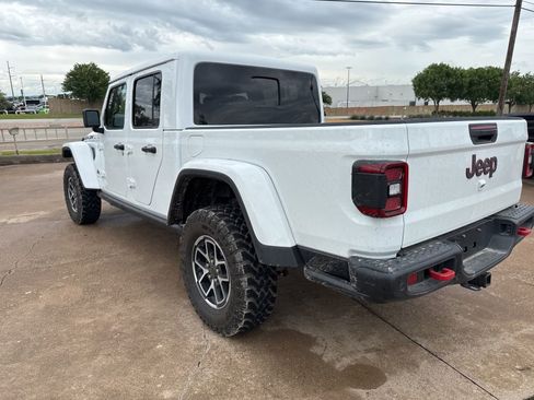 Used 2026 Jeep Gladiator Rubicon AWD/4WD image 5
