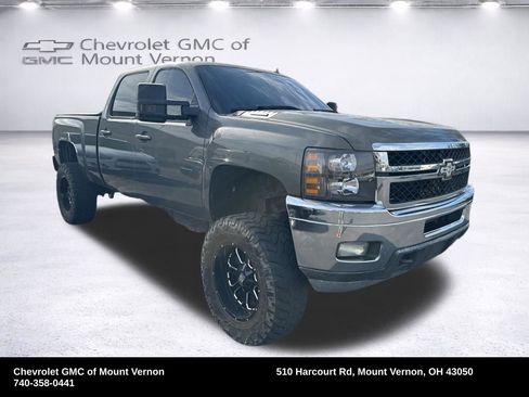 Used 2011 Chevrolet Silverado 3500 LTZ w/ Suspension Package, Off-Road AWD/4WD image 3