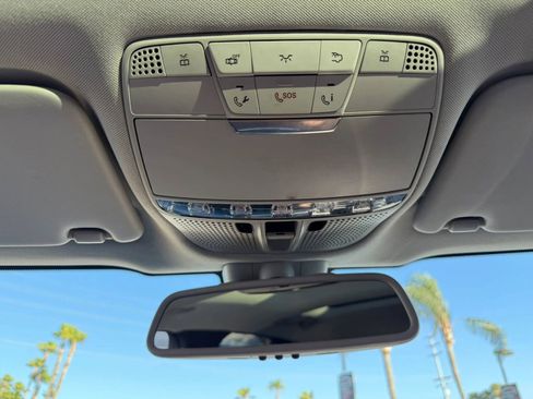 Used 2016 Mercedes-Benz GLC 300 w/ Premium Package image 23