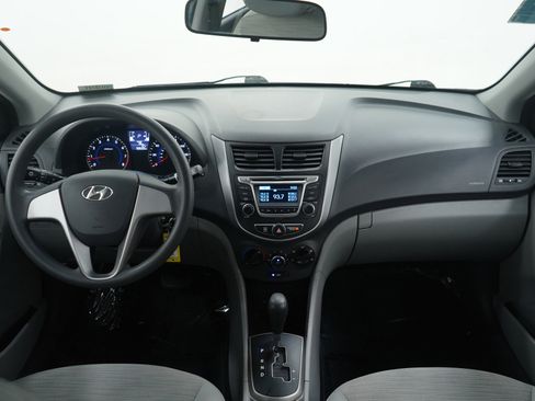 Used 2017 Hyundai Accent SE image 13
