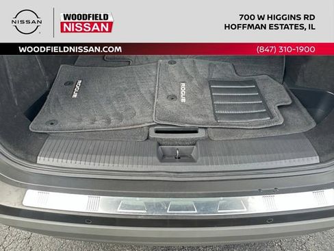 Certified 2023 Nissan Rogue SV w/ SV Premium B Package AWD/4WD image 15