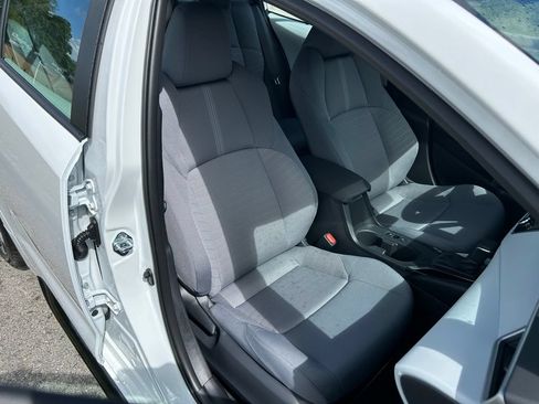 Certified 2026 Toyota Corolla SE FWD image 15