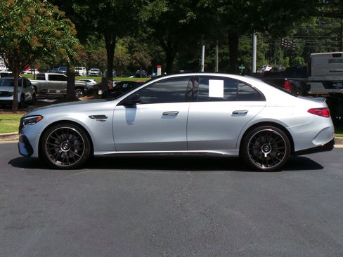Used 2026 Mercedes-Benz E 53 AMG e 4MATIC Sedan image 5
