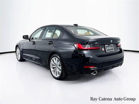 Used 2023 BMW 330e xDrive w/ Driving Assistance Package image 5