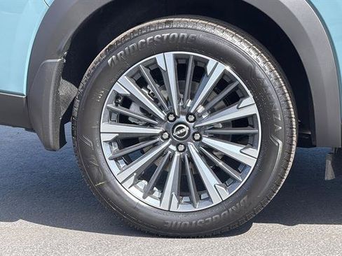 New 2026 Nissan Pathfinder Platinum w/ Cargo Package AWD/4WD image 33