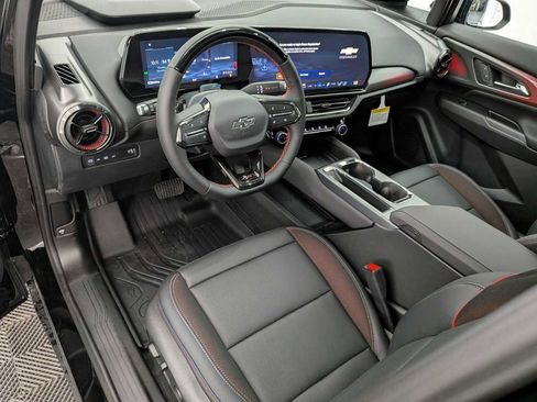 New 2026 Chevrolet Equinox EV RS image 2