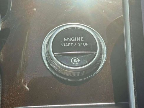 Used 2022 Mercedes-Benz S 500 4MATIC image 52