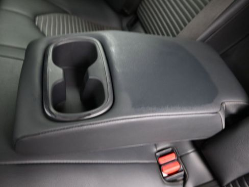 Used 2018 Toyota Camry SE w/ Moonroof Package image 25