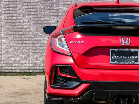 Used 2020 Honda Civic Sport image 42