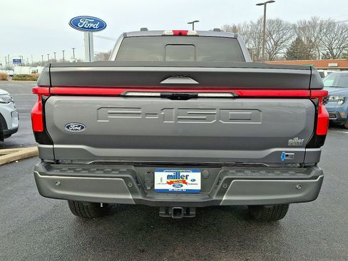 Used 2024 Ford F150 Lightning Lariat image 5