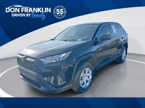 Used 2023 Toyota RAV4 LE AWD/4WD image 1