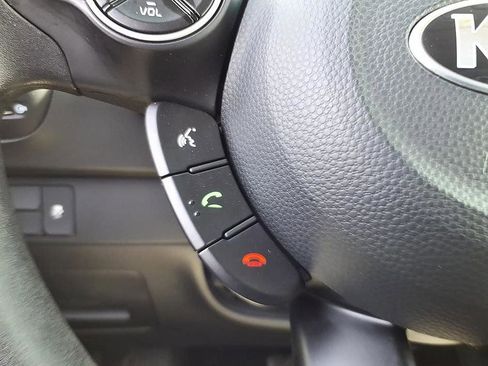 Used 2018 Kia Soul + image 32