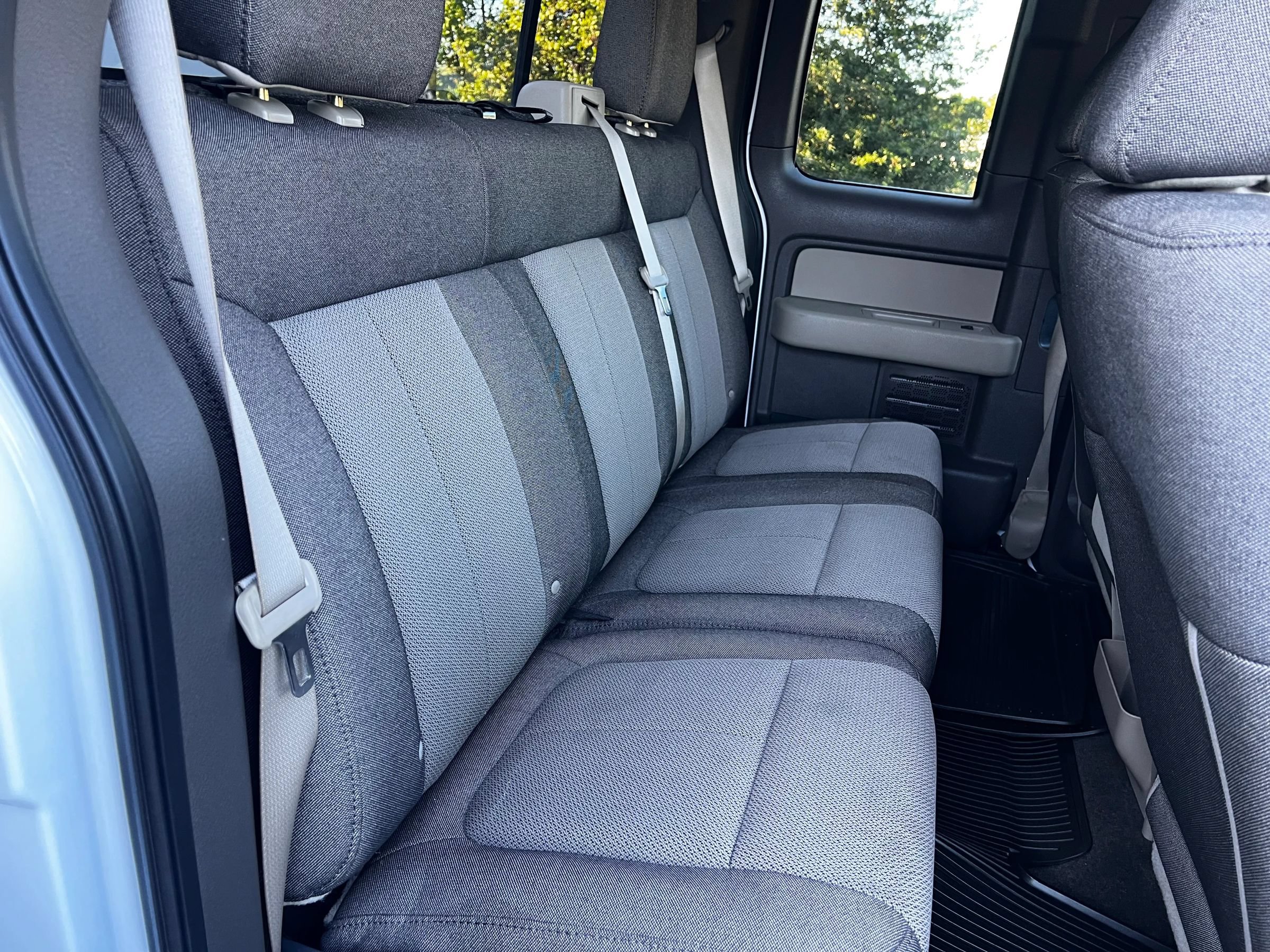 Used 2010 Ford F150 STX AWD/4WD image 23