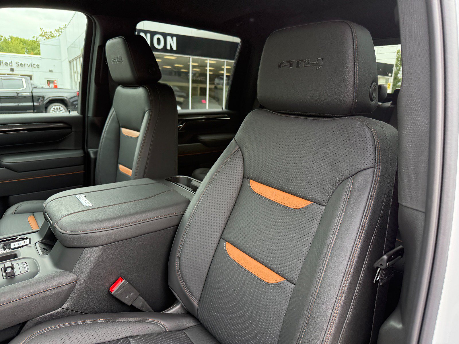 New 2026 GMC Sierra 3500 AT4 AWD/4WD image 14