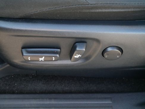 Certified 2024 Toyota 4Runner SR5 AWD/4WD image 20