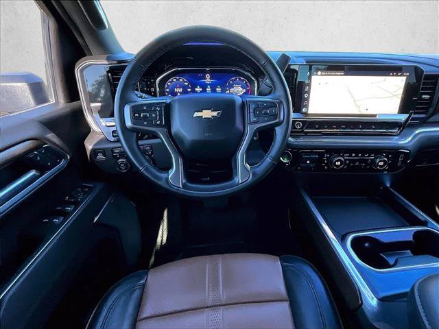 Used 2025 Chevrolet Silverado 2500 High Country w/ High Country Premium Package AWD/4WD image 7