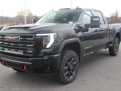 New 2026 GMC Sierra 2500 AT4 w/ AT4 Premium Plus Package image 3