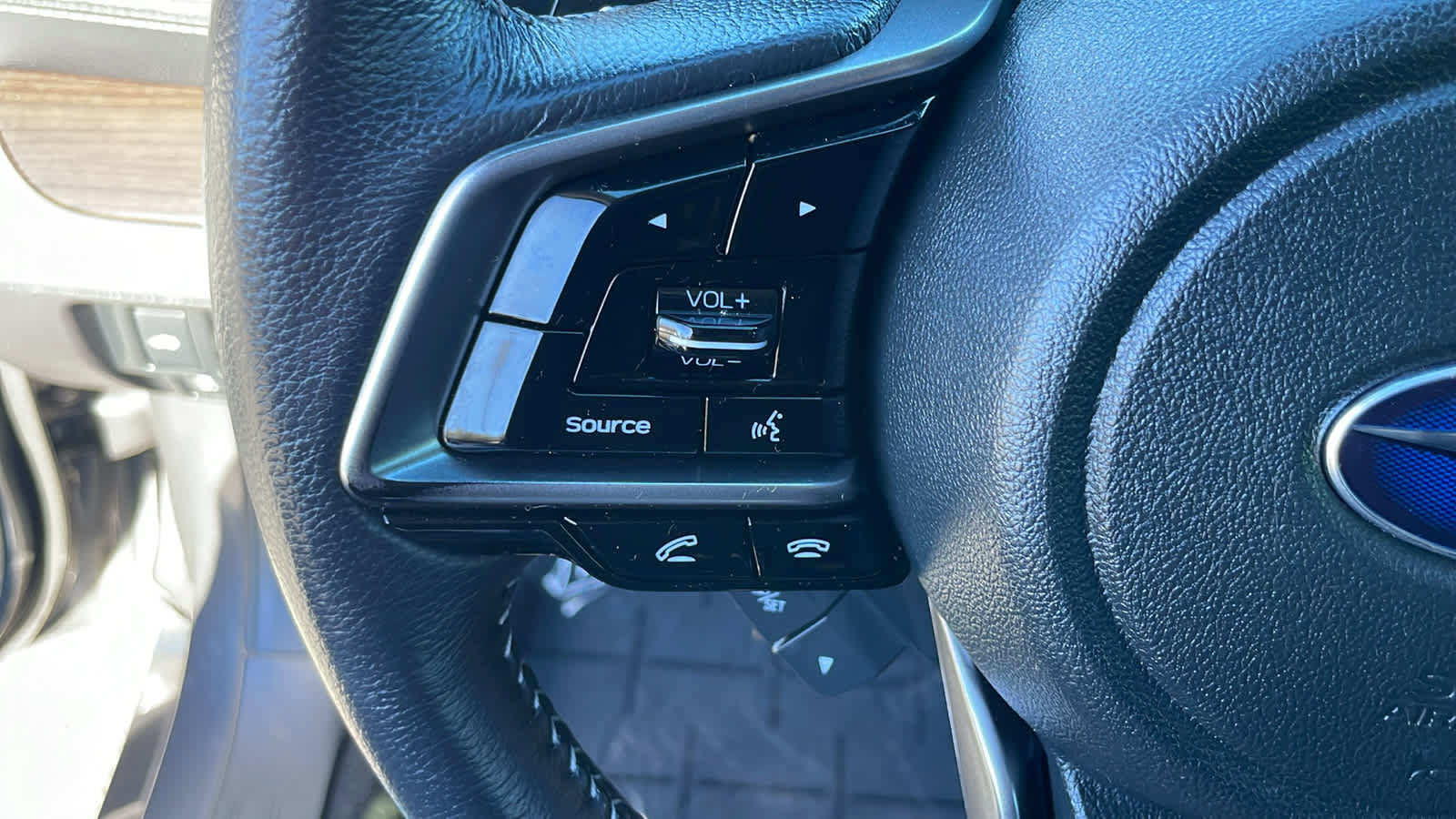 Used 2019 Subaru Legacy 2.5i Limited w/ Popular Package #2A AWD/4WD image 19