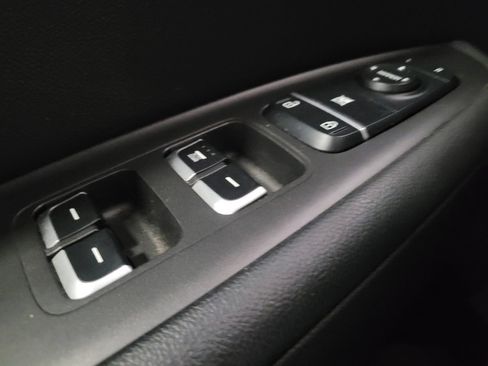 Used 2017 Kia Optima LX FWD image 27