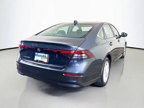 Used 2023 Honda Accord LX image 9