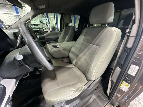 Used 2016 Ford F150 XL w/ Equipment Group 101A Mid RWD image 17
