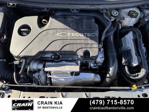 Used 2017 Chevrolet Cruze LT w/ Convenience Package image 31