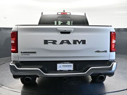 Used 2025 RAM 1500 Laramie AWD/4WD image 6