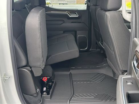 New 2026 Chevrolet Silverado 1500 RST w/ Dark Appearance Package AWD/4WD image 27